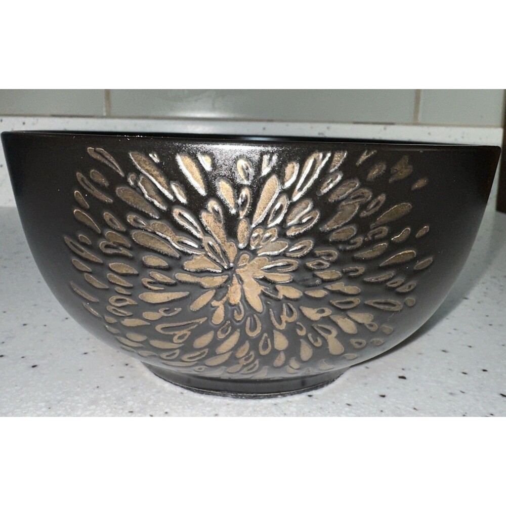 Japanese Brown Bowl Flower Design Diameter 6 Inch 3.25 High Vintage